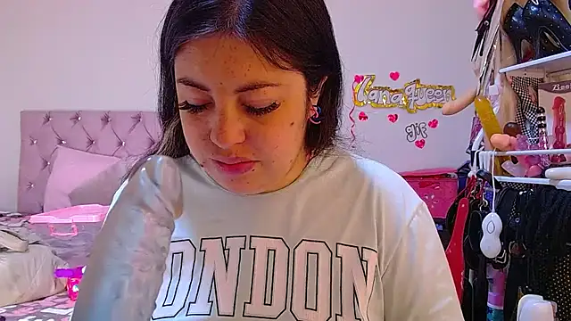 lanaqueen699 online show from 07.28.26