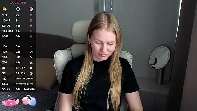 IsabelAllen online show from 08.03.26