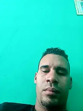 Snapshot of adriel_perez chatting on 10.17.25 adriel perez online show from 10.17.25