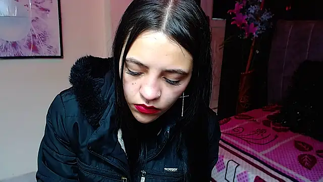 Violettasquirt online show from 11.06.25