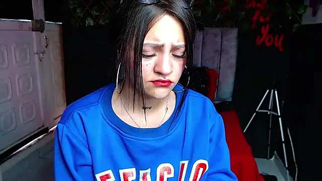 Violettasquirt online show from 05.08.26