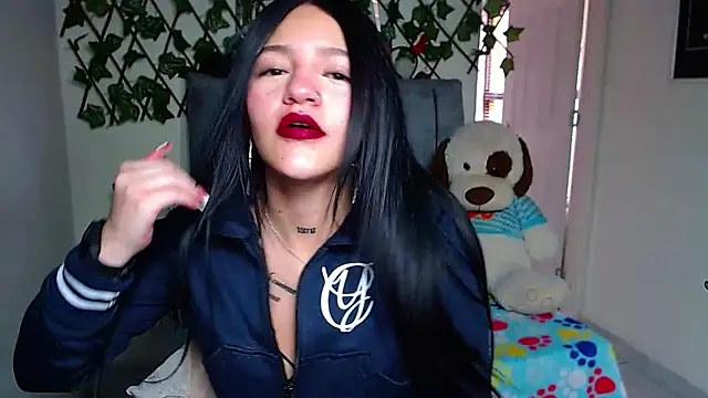 Violettasquirt online show from 07.09.26