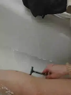 Linda 999 online show from 01.31.25