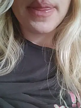 Linda 999 online show from 03.02.25