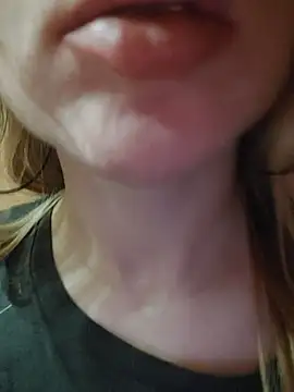 Linda 999 online show from 03.10.25