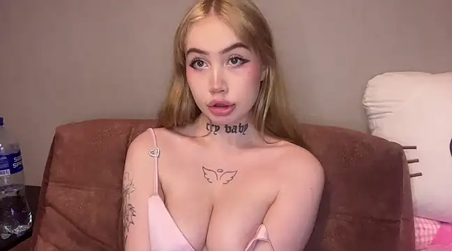 hanna cry baby online show from 02.18.25