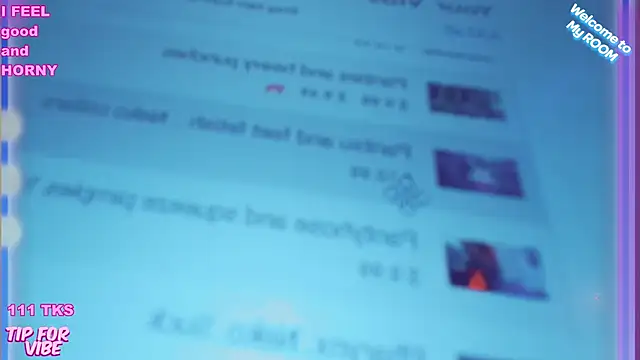 Toxic Ellies online show from 12.22.24