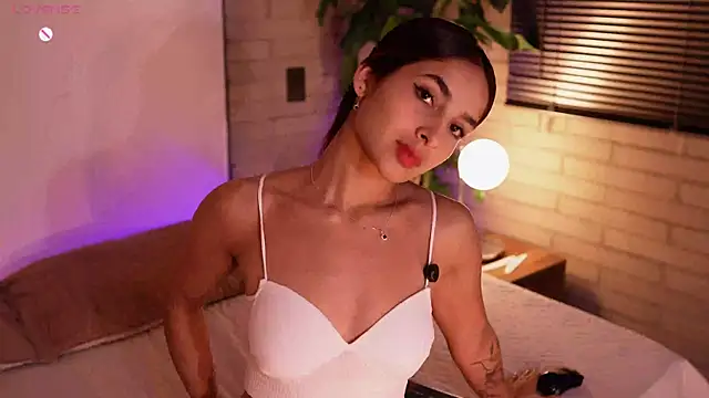 Snapshot of sammy_laszlow chatting on 01.06.26 sammy laszlow online show from 01.06.26