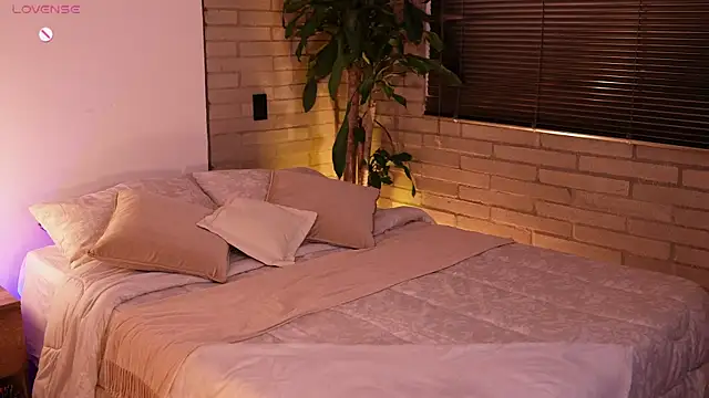 Snapshot of sammy_laszlow chatting on 01.10.26 sammy laszlow online show from 01.10.26