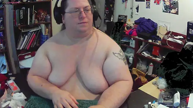 Snapshot of ShibariTurtleDuck chatting on 06.10.26 ShibariTurtleDuck online show from 06.10.26