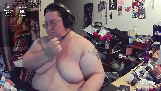 Snapshot of ShibariTurtleDuck chatting on 07.01.26 ShibariTurtleDuck online show from 07.01.26