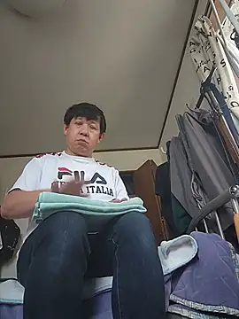 Snapshot of 07YUKIO chatting on 05.31.26 07YUKIO online show from 05.31.26