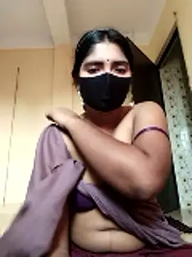 Lina-Rose online show from 10.18.25