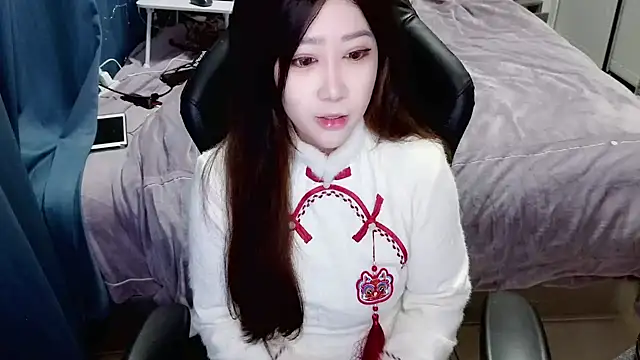 Angelababy001 online show from 01.05.25