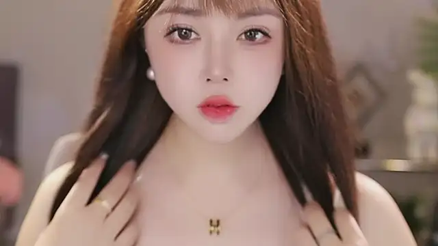 Snapshot of Qiaoqiao_ chatting on 02.25.26 Qiaoqiao online show from 02.25.26