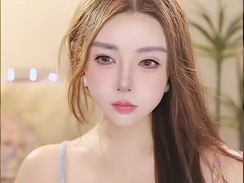 Qiaoqiao  online show from 07.11.26