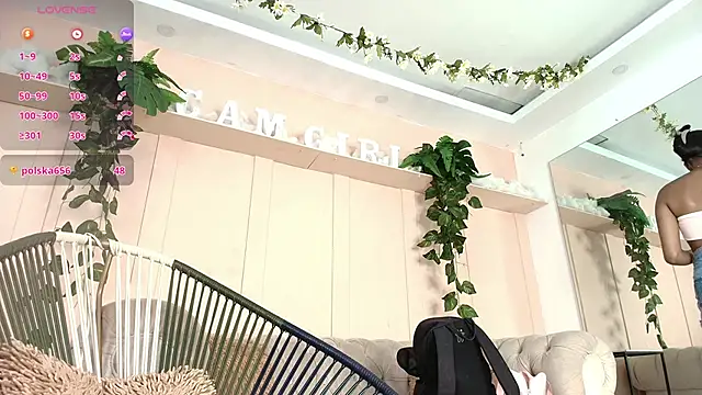 flavia cruz online show from 10.09.25