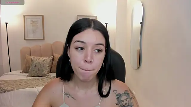 Snapshot of zoee_jackson chatting on 07.06.26 zoee jackson online show from 07.06.26