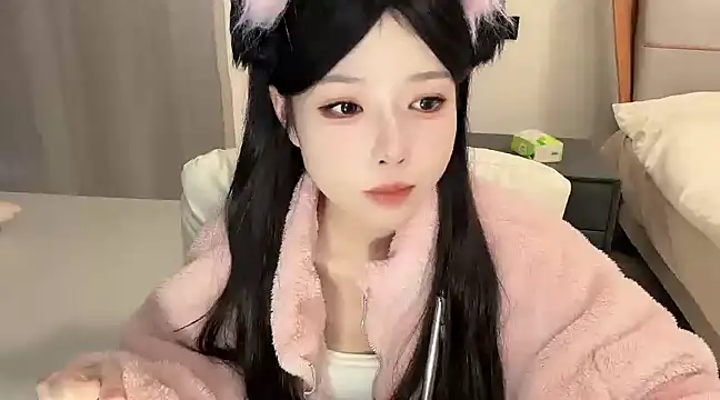 Q-ing online show from 01.02.25