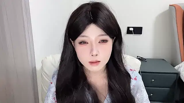 Q-ing online show from 03.02.25