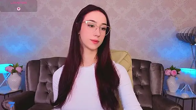 Snapshot of Evelyn_Rush chatting on 03.17.26 Evelyn Rush online show from 03.17.26