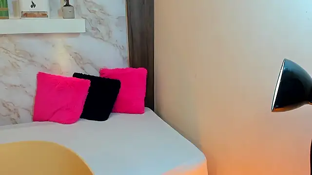 AmyBarton02 online show from 01.13.26