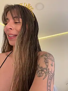 Snapshot of AmmyCollinsW chatting on 03.03.26 AmmyCollinsW online show from 03.03.26