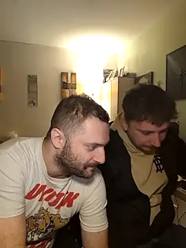 Snapshot of Zlyzloba21 chatting on 11.07.25 Zlyzloba21 online show from 11.07.25