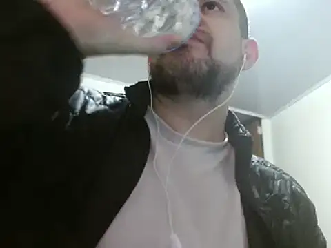 camiloking1720 online show from 02.22.25