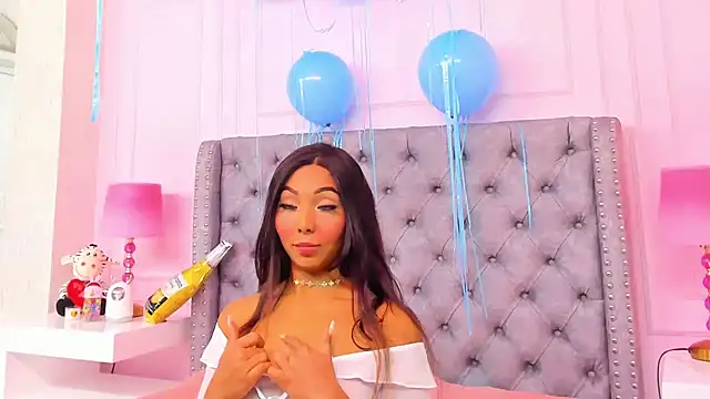 HaileeRoberts online show from 09.29.25