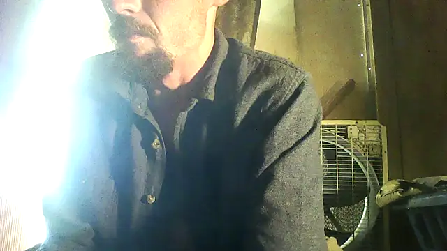 Snapshot of luke_thighwalker2469 chatting on 12.04.25 luke thighwalker2469 online show from 12.04.25