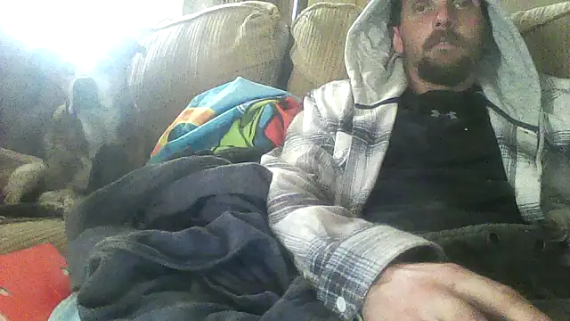 Snapshot of luke_thighwalker2469 chatting on 12.18.25 luke thighwalker2469 online show from 12.18.25