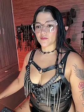 Snapshot of yey_bdsm chatting on 05.09.26 yey bdsm online show from 05.09.26