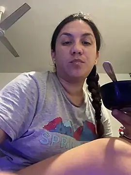 RenataMex online show from 02.25.25