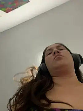 RenataMex online show from 02.26.25