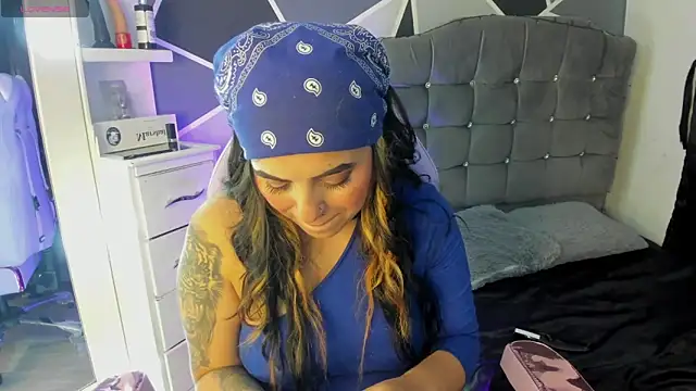 alyssa magiic online show from 05.12.26