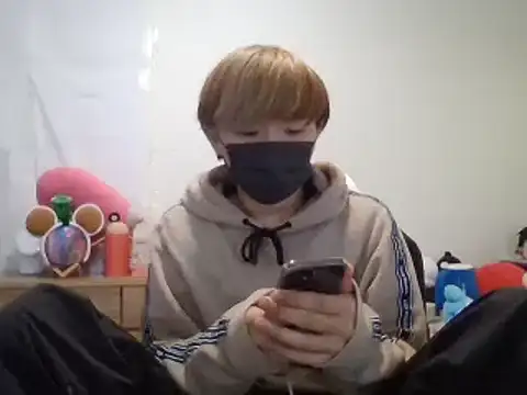 Snapshot of kokoa6919 chatting on 02.22.25 kokoa6919 online show from 02.22.25