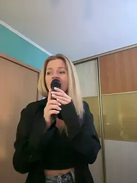 AlisonXCristal online show from 03.13.26