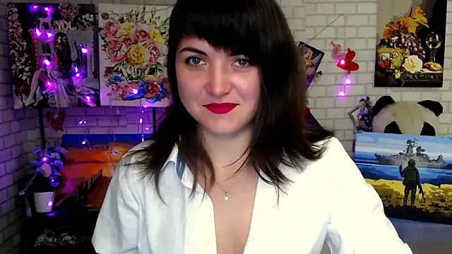 Darina M  online show from 10.24.25