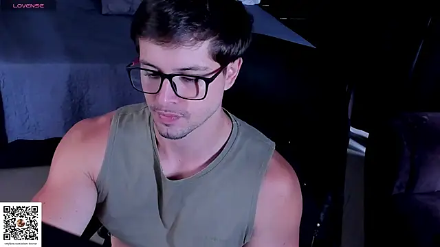 ADAM BOUTON  online show from 06.16.26