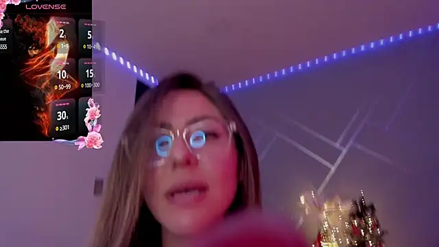 Snapshot of Ich_Bin_Julia chatting on 12.28.24 Ich Bin Julia online show from 12.28.24