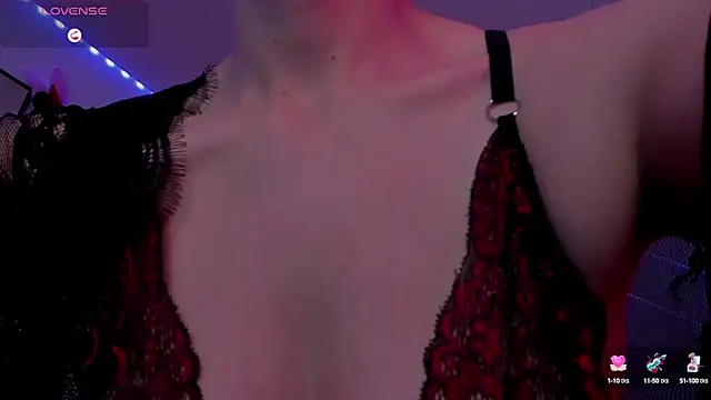 Snapshot of Ich_Bin_Julia chatting on 01.17.25 Ich Bin Julia online show from 01.17.25