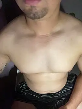 tomazu11 online show from 10.29.25