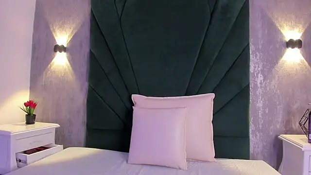 Snapshot of Ariana_ceballos chatting on 01.12.25 Ariana ceballos online show from 01.12.25