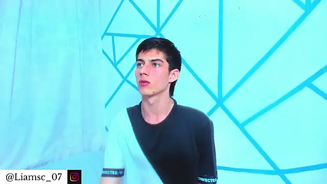 Snapshot of liam_scott77 chatting on 02.17.26 liam scott77 online show from 02.17.26