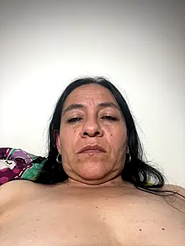 Freya Artemisa online show from 11.25.25