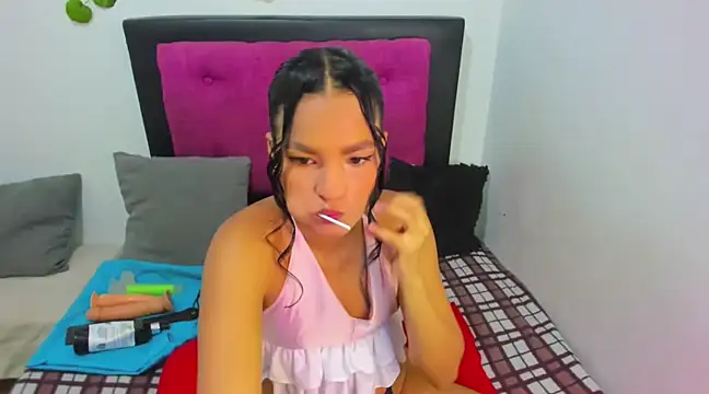 AlondraFoxx online show from 01.23.25