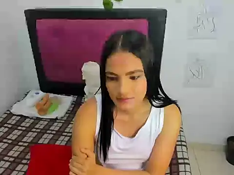 AlondraFoxx online show from 09.18.25