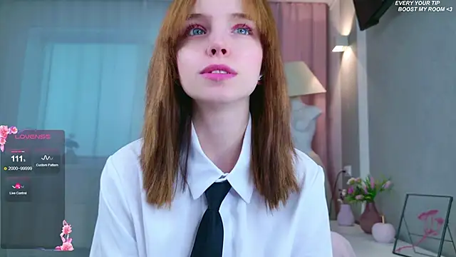 b4by LoL1 online show from 10.17.25