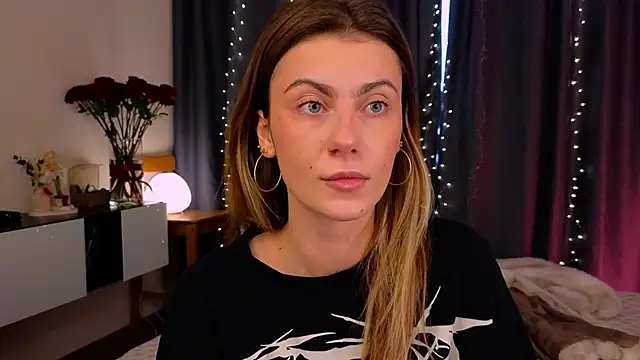 Snapshot of tomorrows_day chatting on 02.26.26 tomorrows day online show from 02.26.26